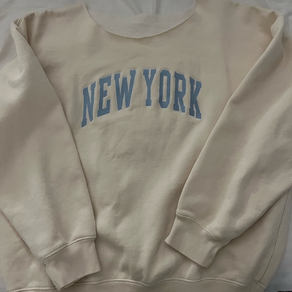 Brandy Melville Crew Sweatshirt